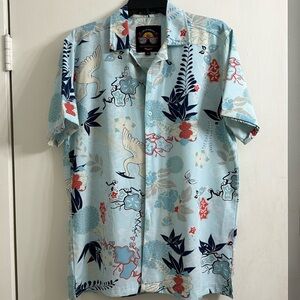 Crane print stretch button up